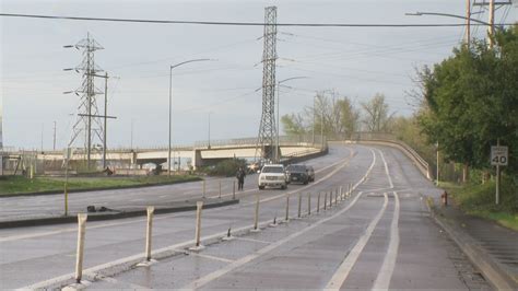 Traffic detours around N Columbia Blvd overpass through late .